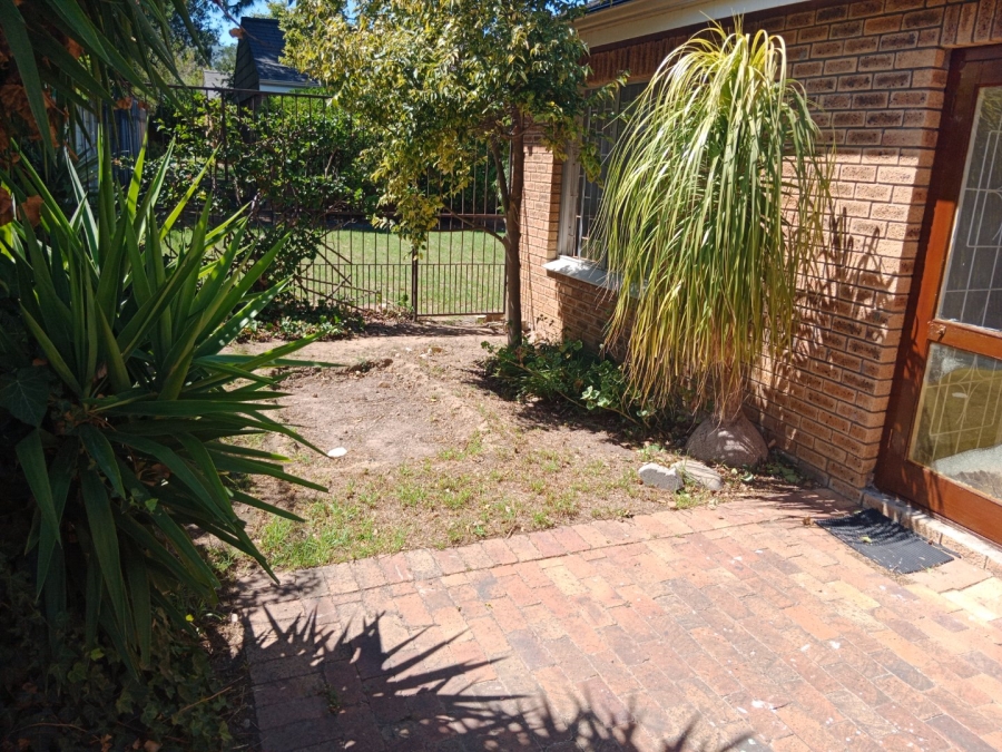 To Let 2 Bedroom Property for Rent in La Colline Western Cape